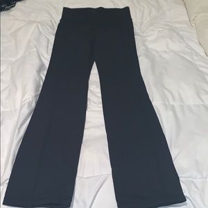 Athleta yoga pants